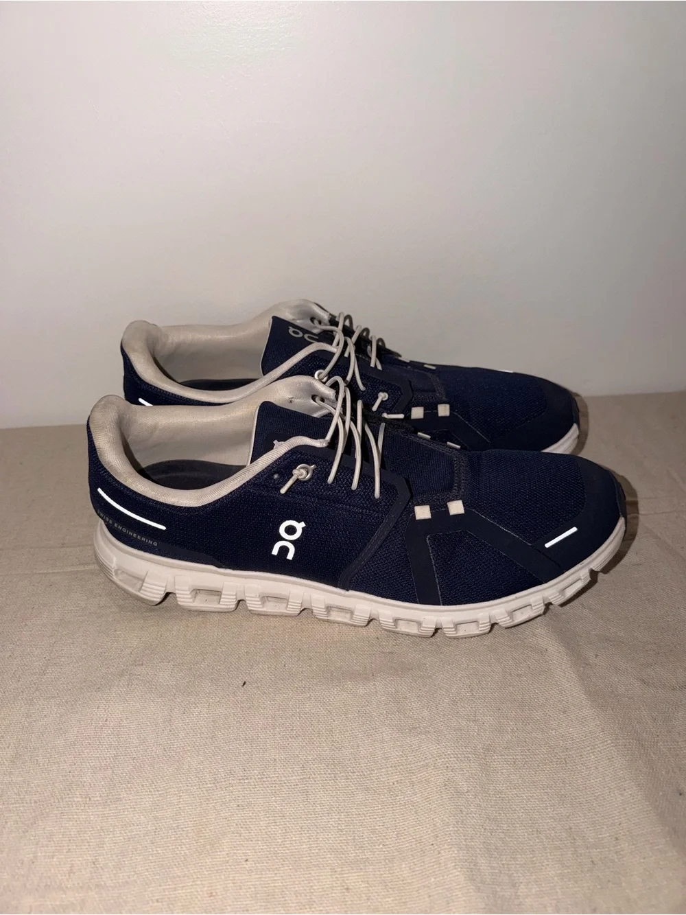 On Cloud Men's Sneakers Sz 13